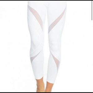 Beyond yoga cropped 7/8 leggings